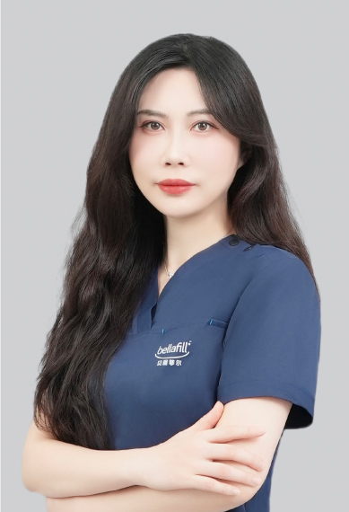 鲁灿璐