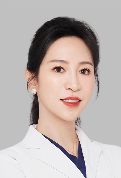 张菡